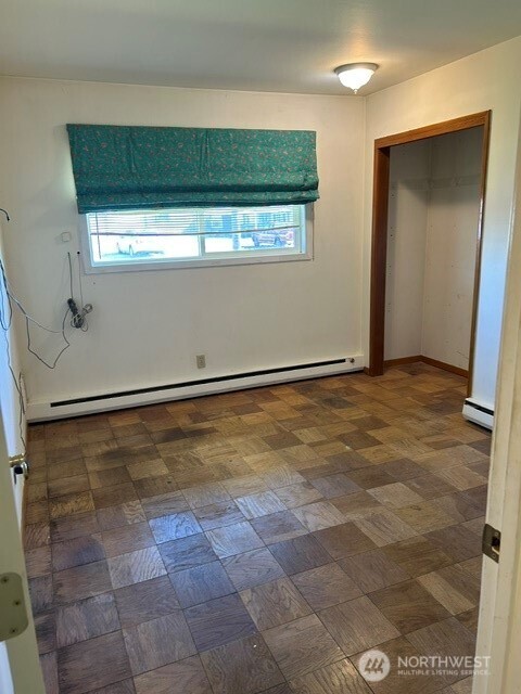 9042 Forrestal Lane B Property Photo 14