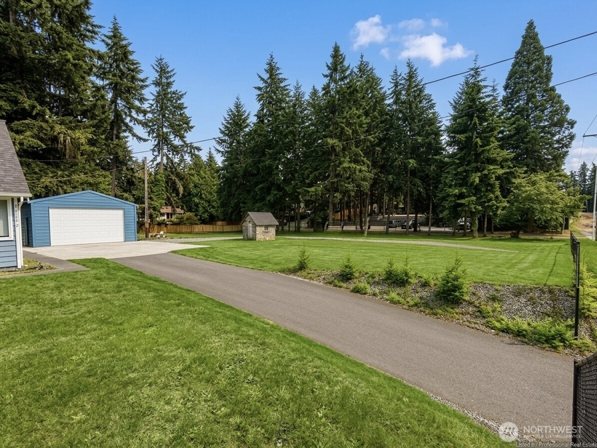 15205 22 Avenue Property Photo 7