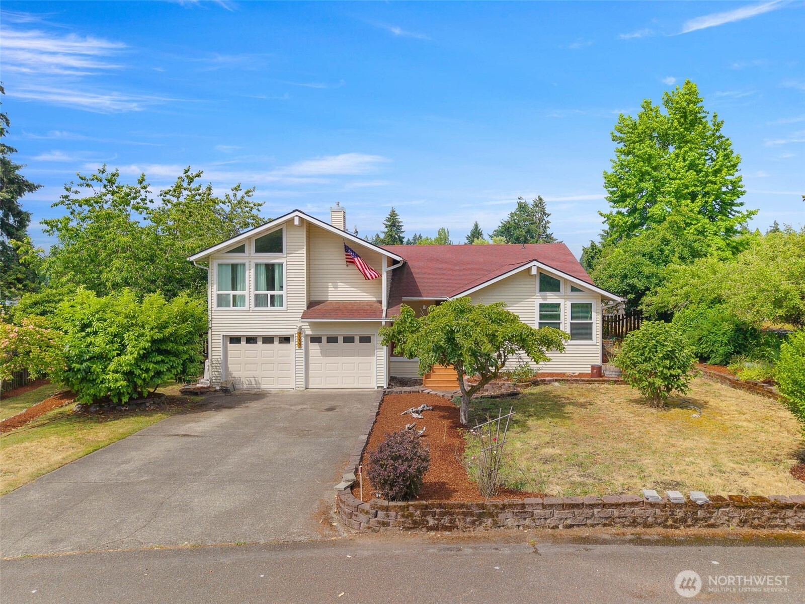 7237 Ridgemont Drive Property Photo 1