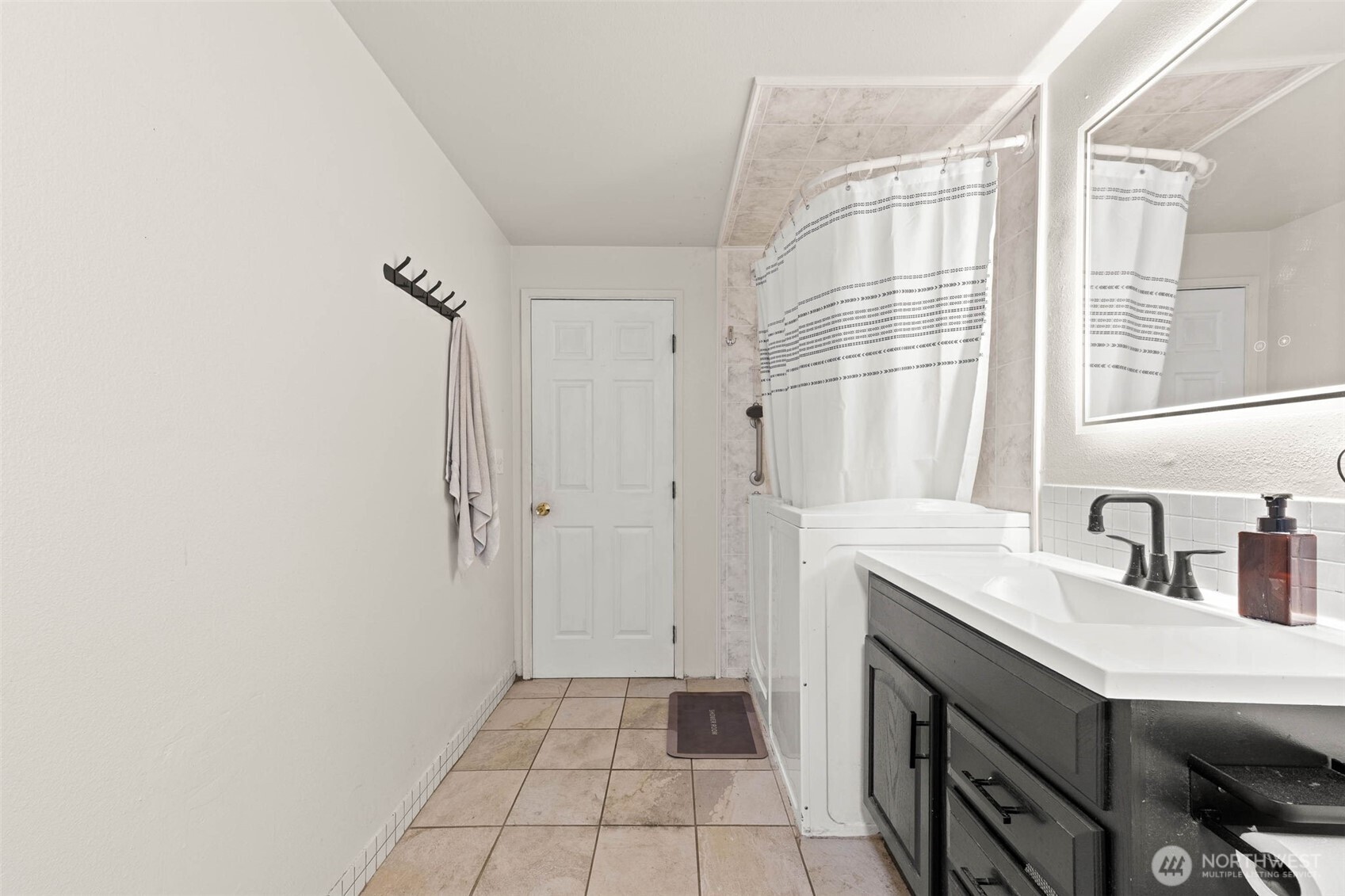 7237 Ridgemont Drive Property Photo 31