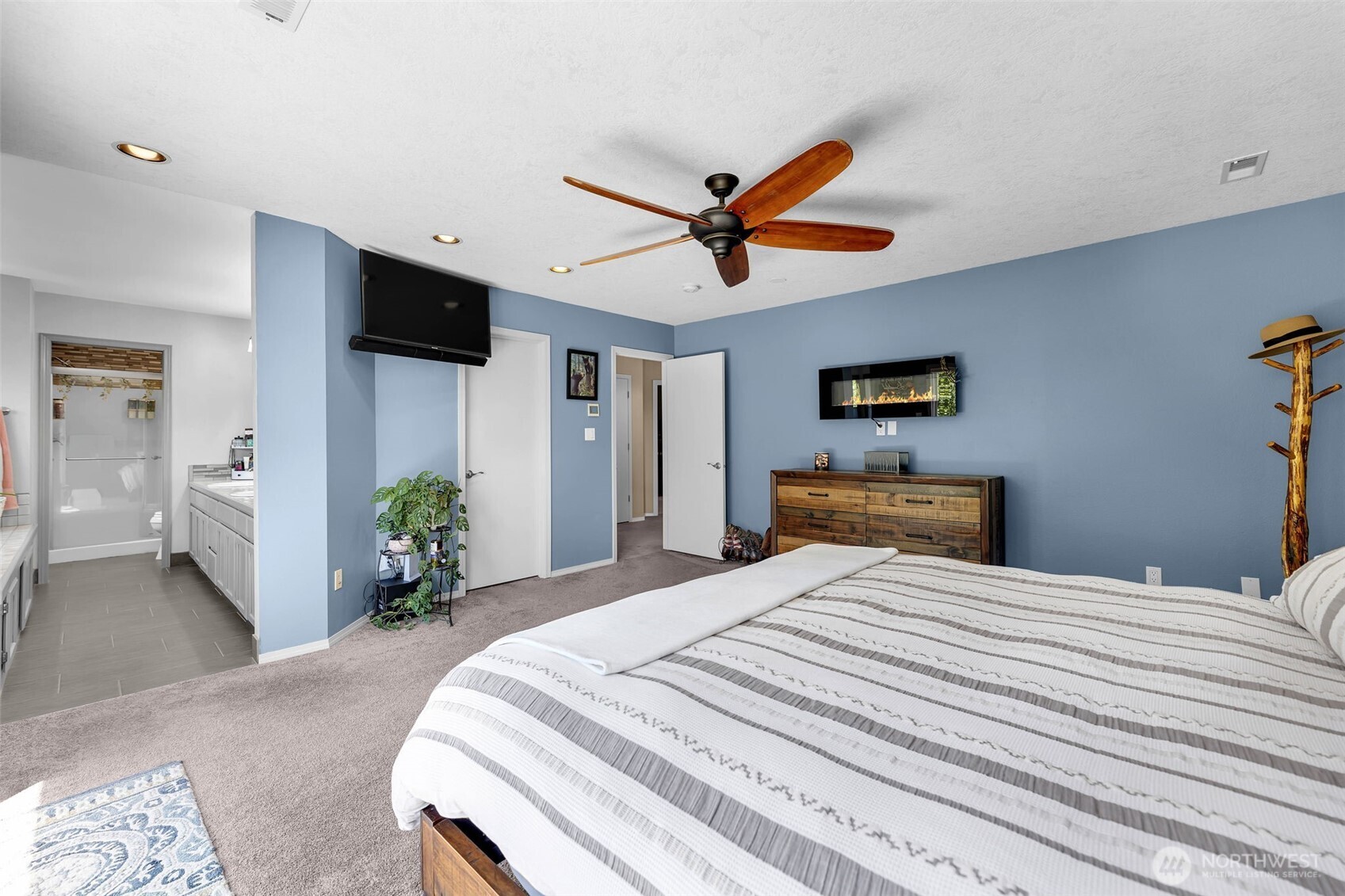 15212 Ne Winsor Drive Property Photo 17