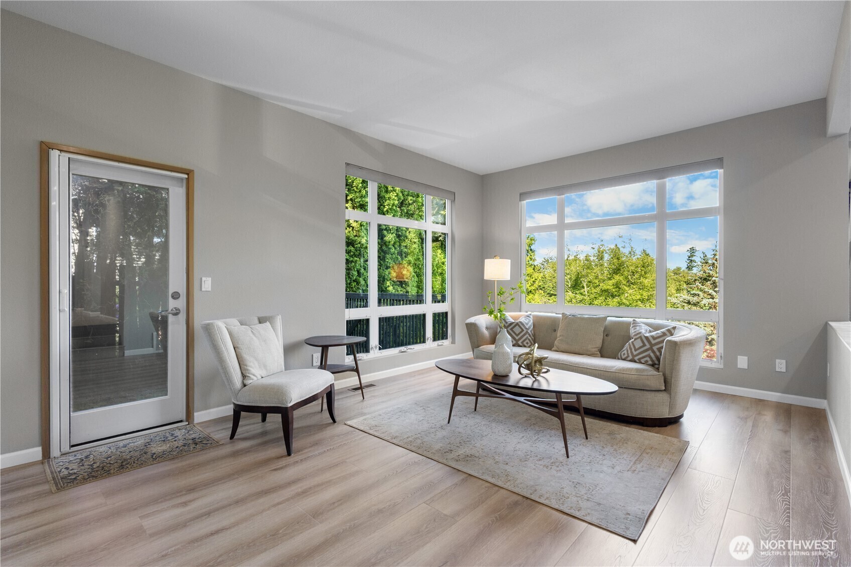 6021 158th Place Property Photo 10