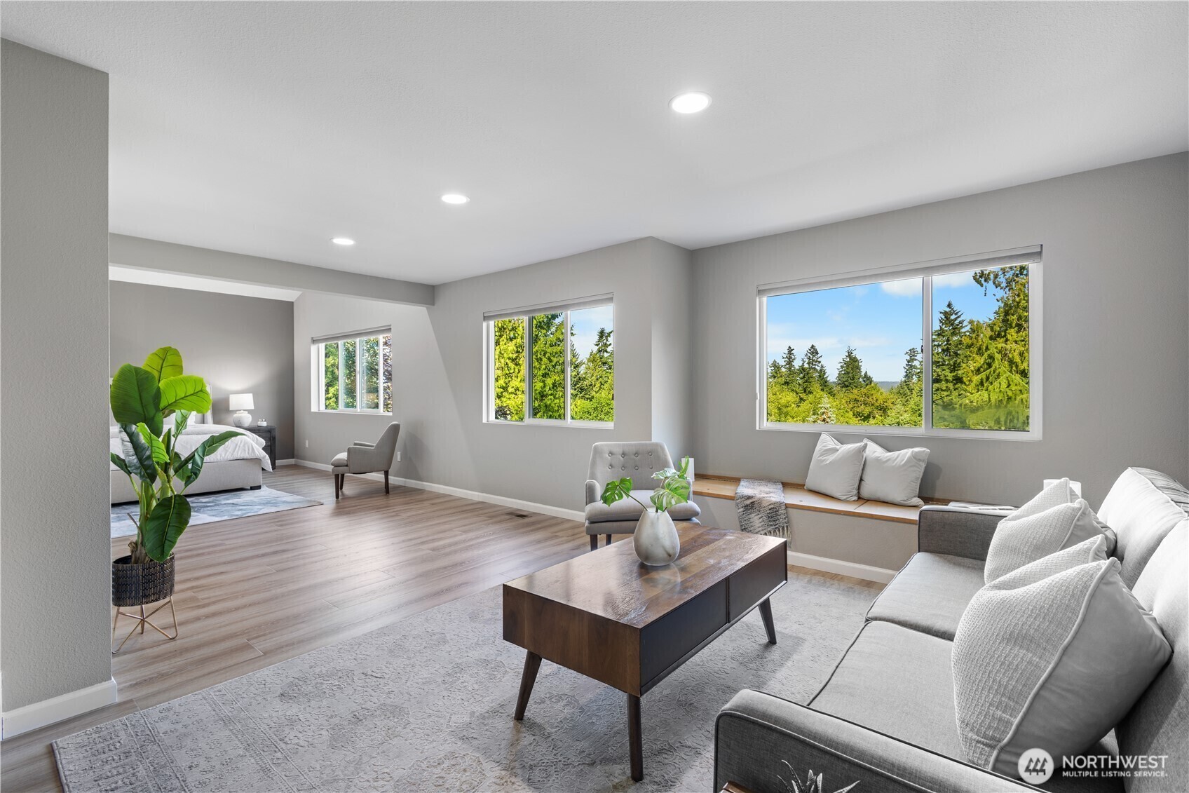 6021 158th Place Property Photo 13