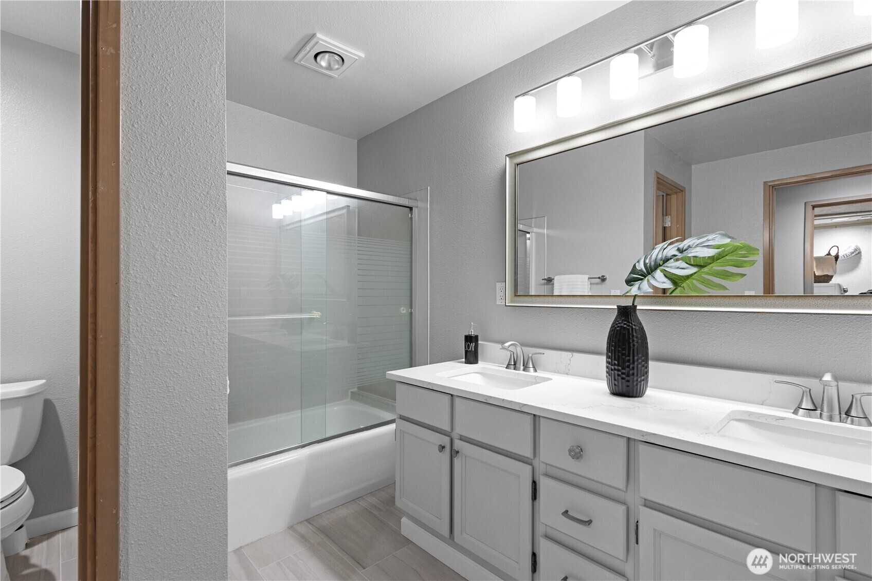 6021 158th Place Property Photo 20