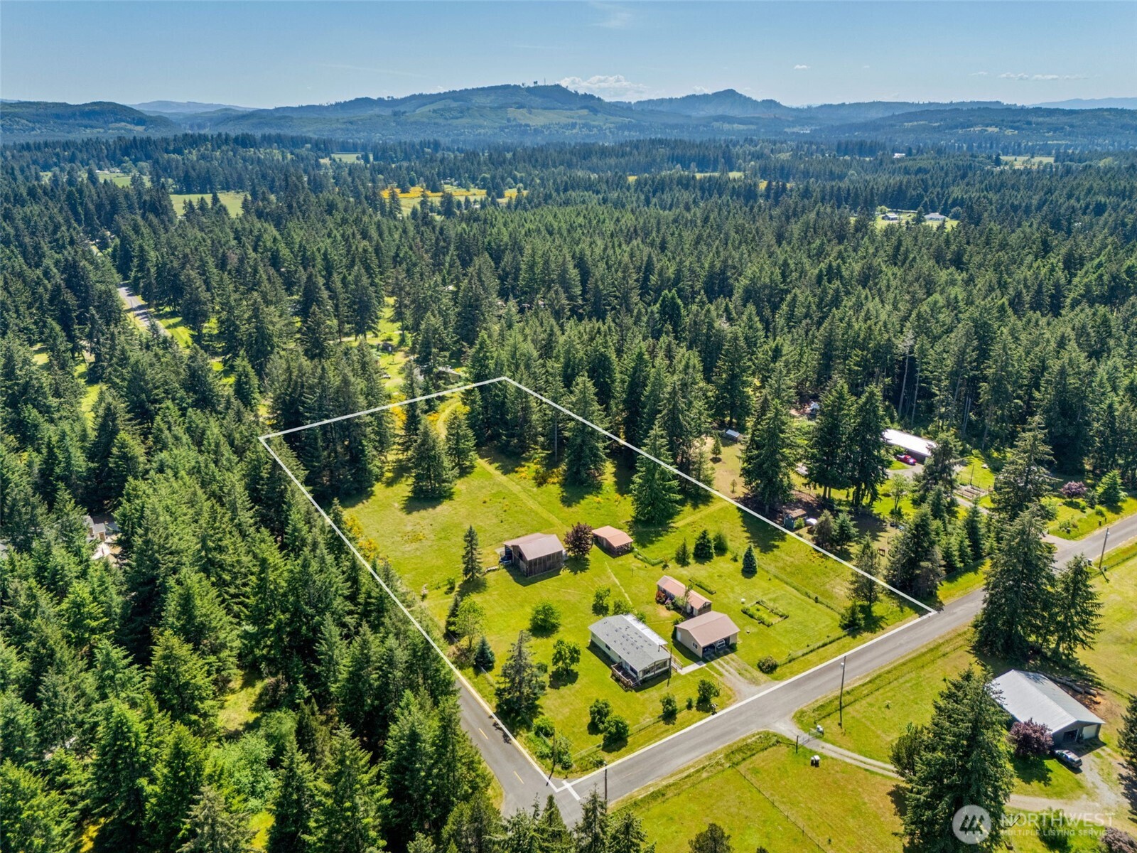 10739 128th Avenue Property Photo 3