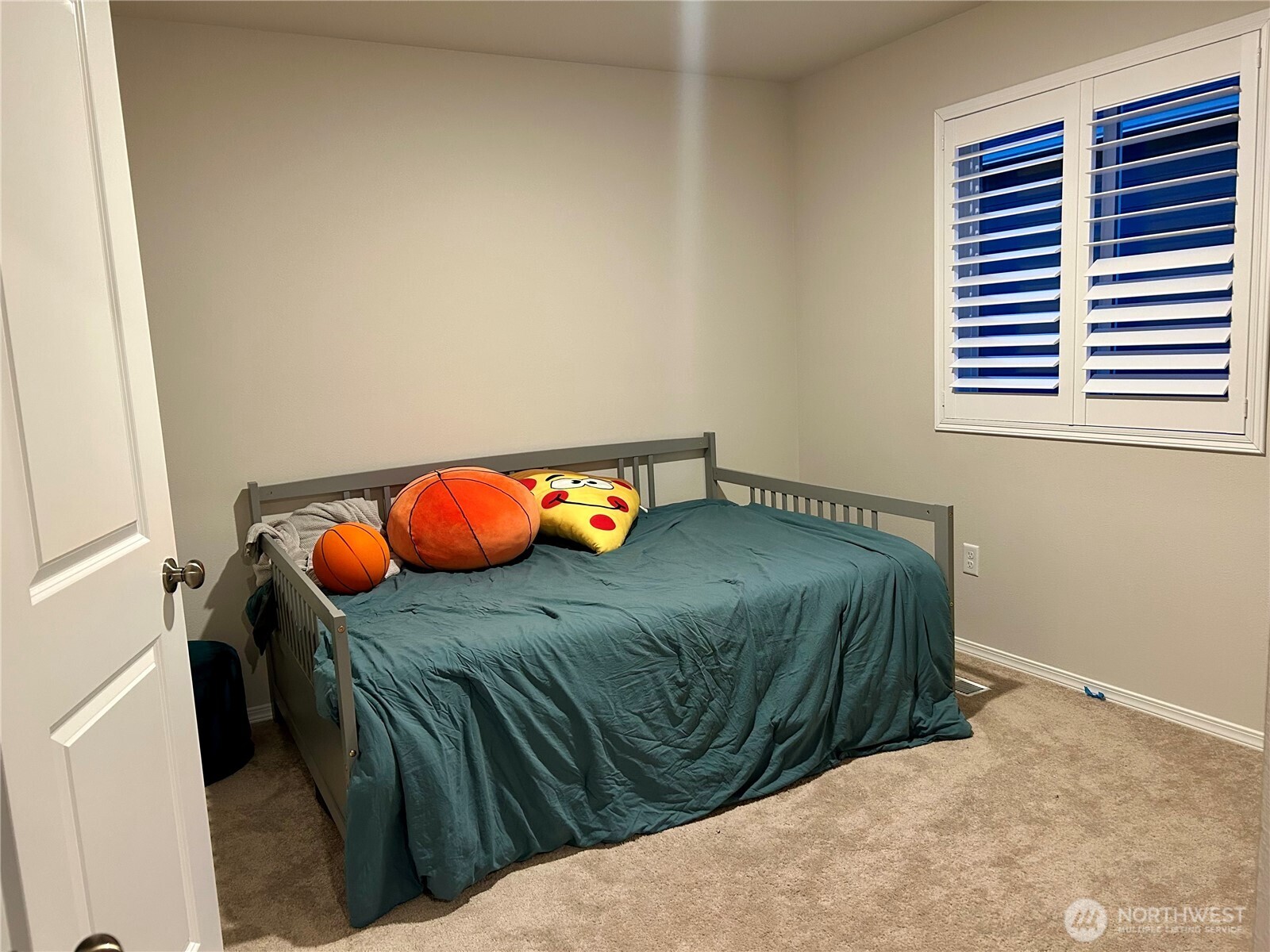 1275 Etna Place Property Photo 19