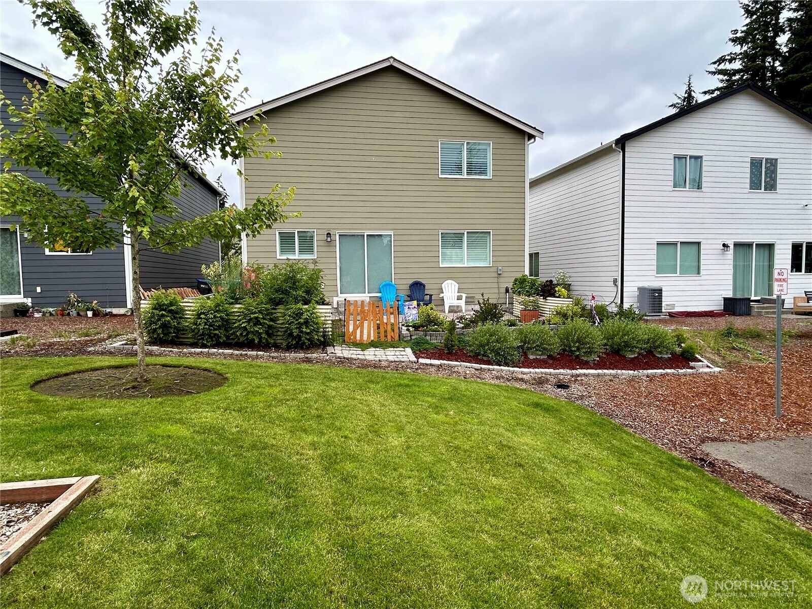 1275 Etna Place Property Photo 21