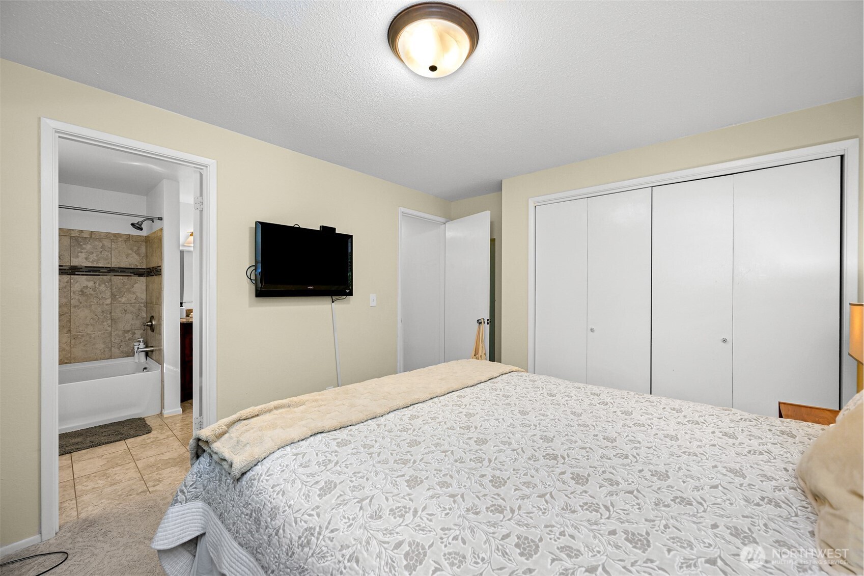 349 S Park Street Property Photo 13