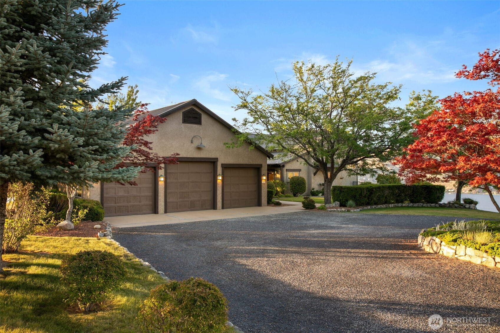 340 Hawks Meadow Road Property Photo 7