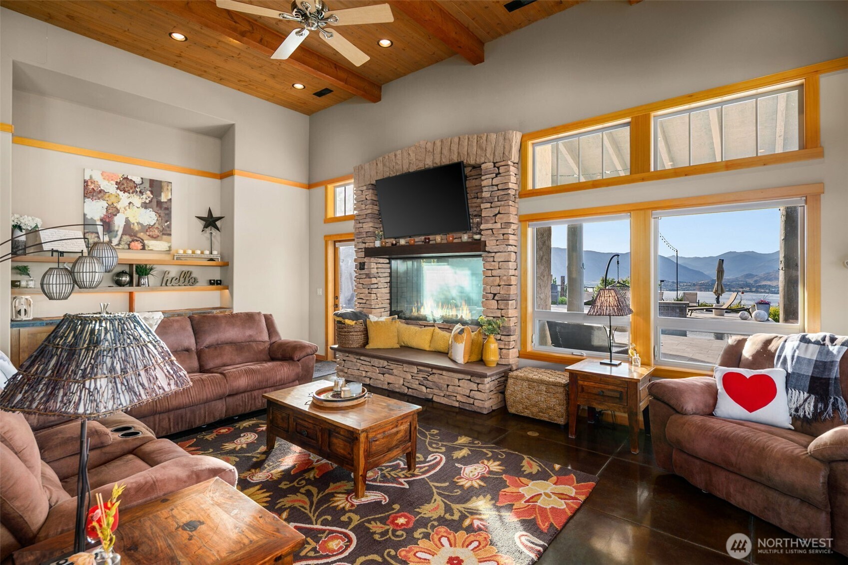 340 Hawks Meadow Road Property Photo 14