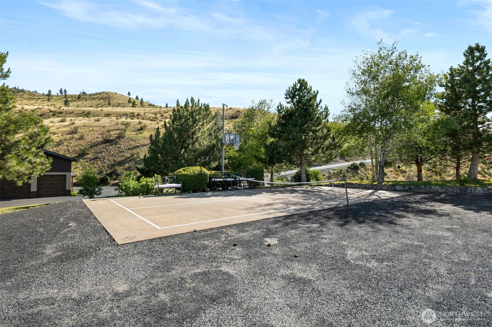 340 Hawks Meadow Road Property Photo 39