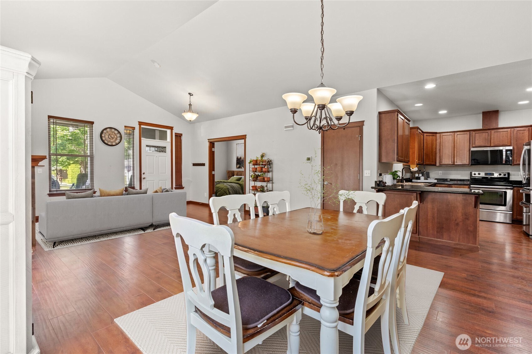 4708 Durham Street Property Photo 13