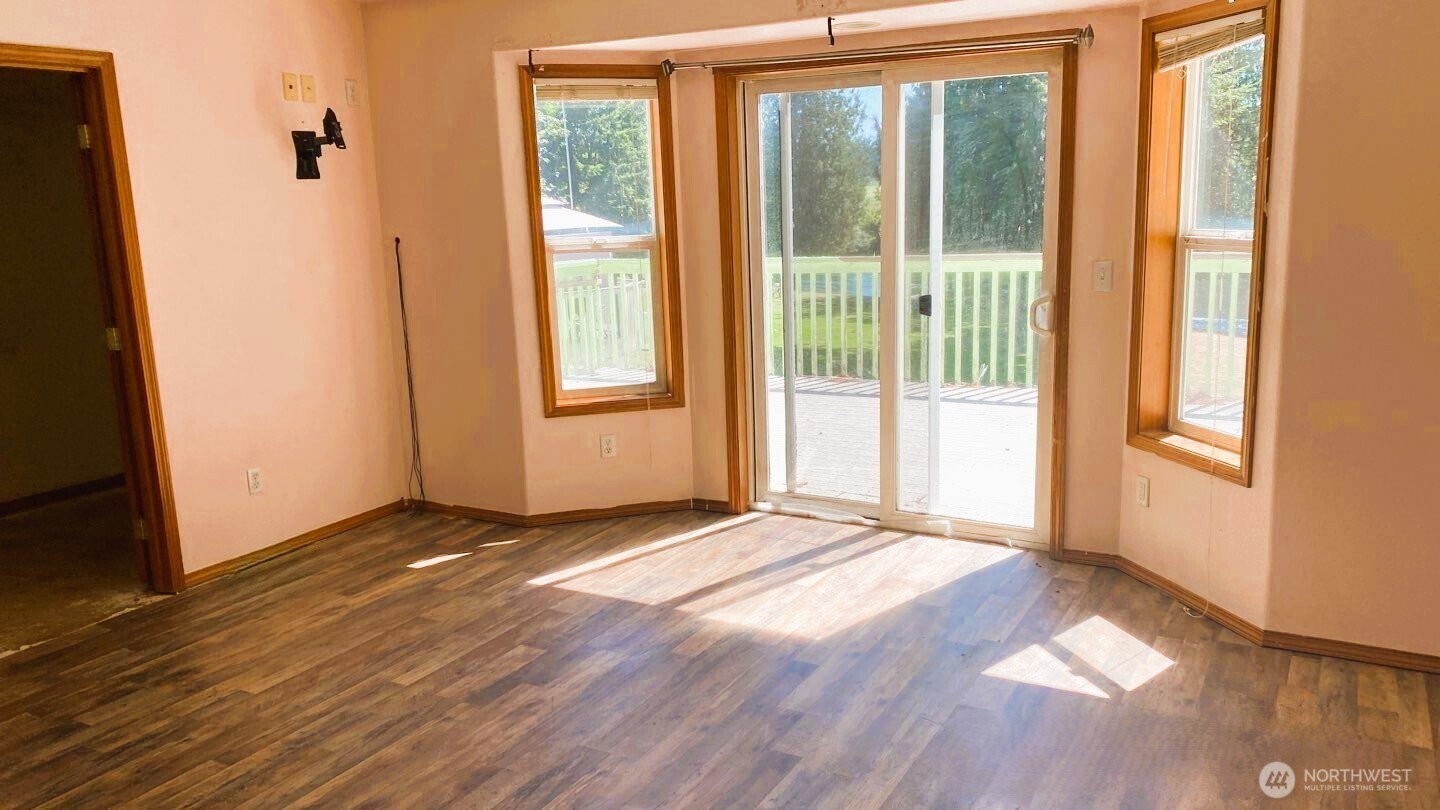 8418 358th Street Property Photo 7