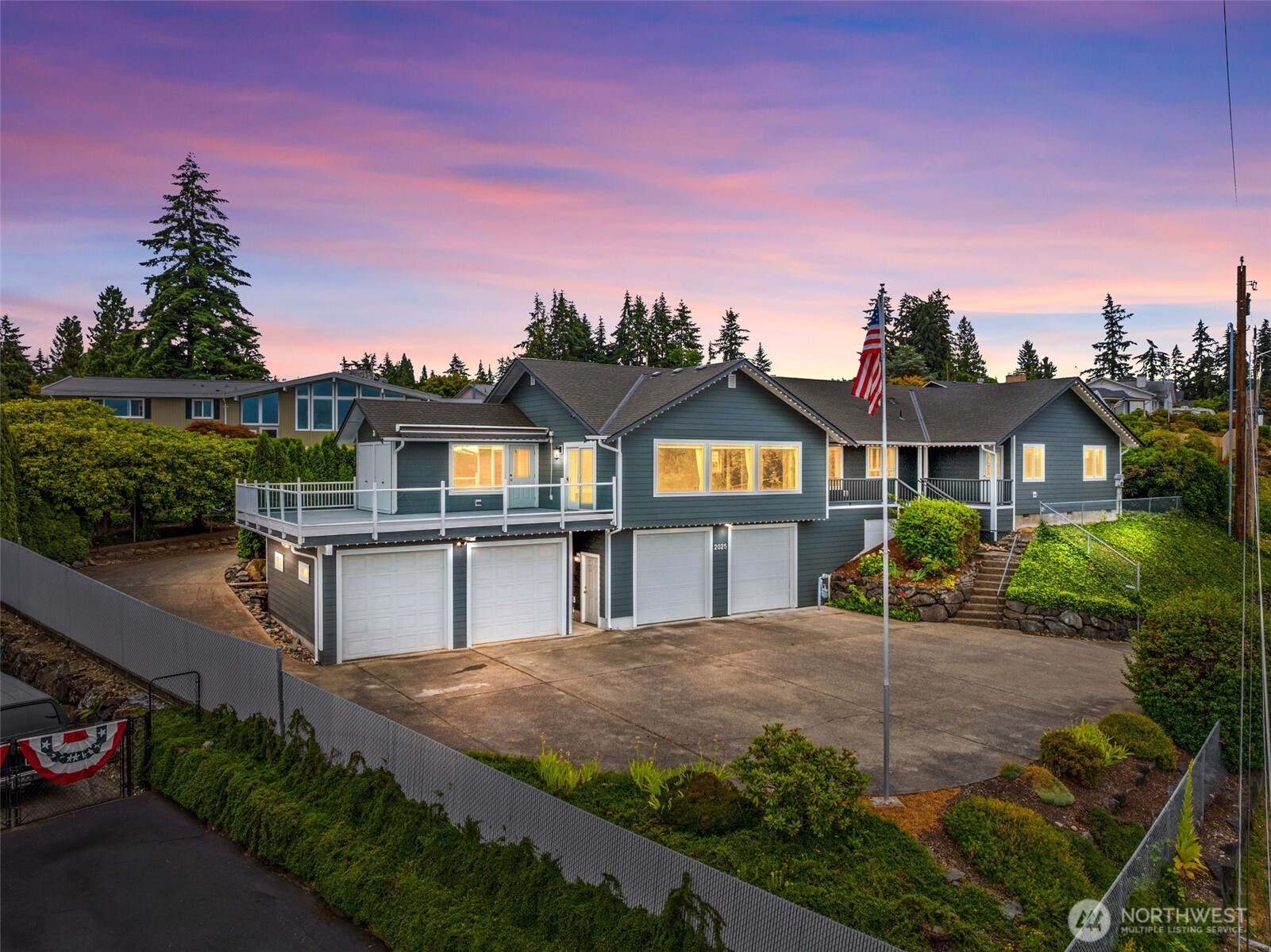 2025 5th Street Property Photo 1