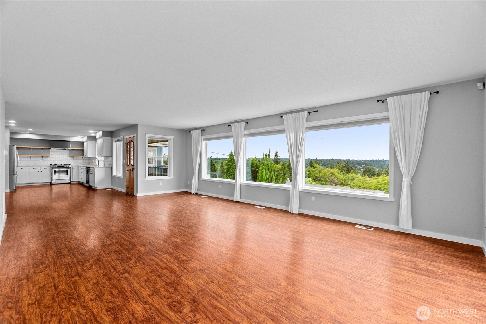 2025 5th Street Property Photo 9