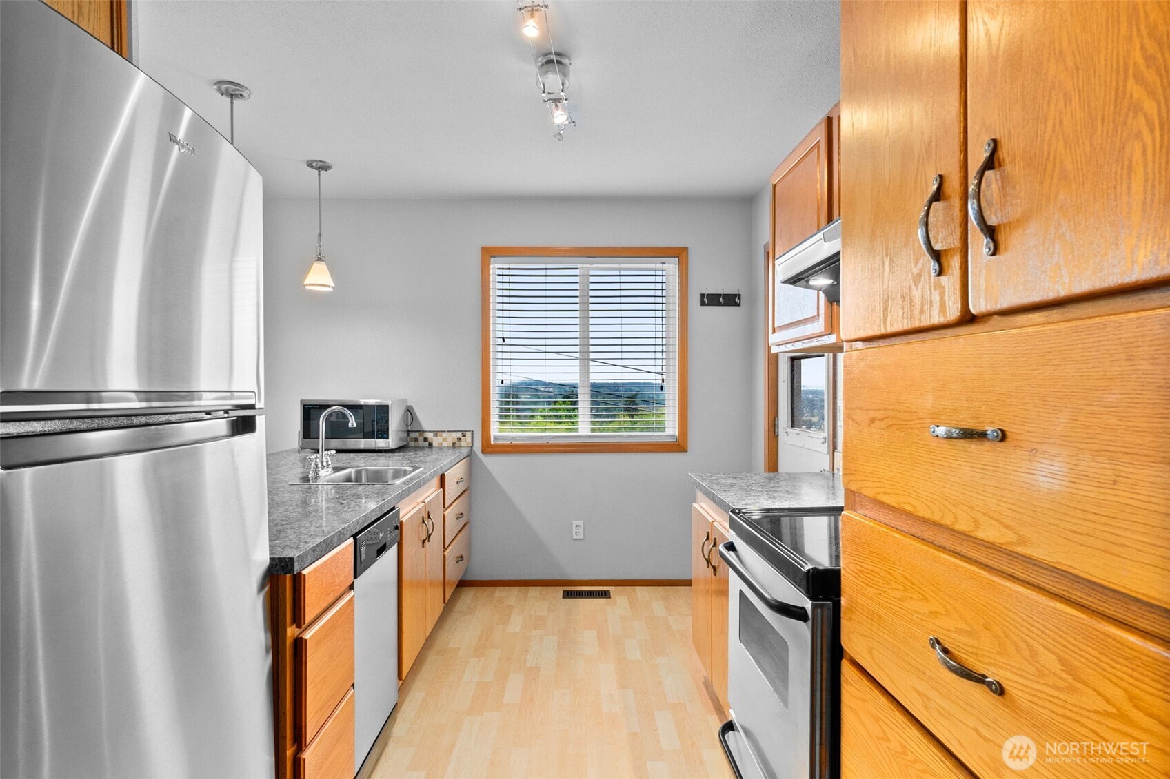2025 5th Street Property Photo 26