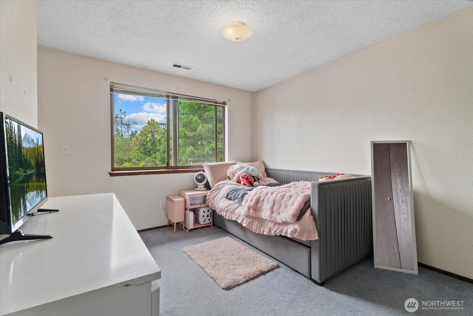 4306 Brookdale Road Property Photo 18
