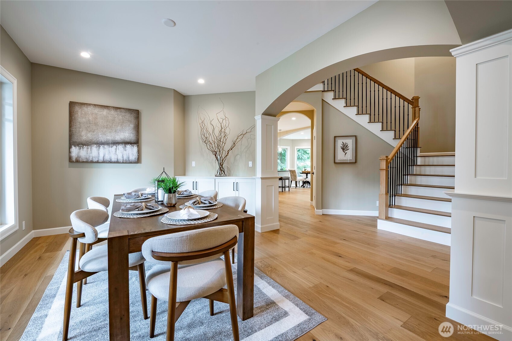 8784 Goshawk Road Property Photo 8