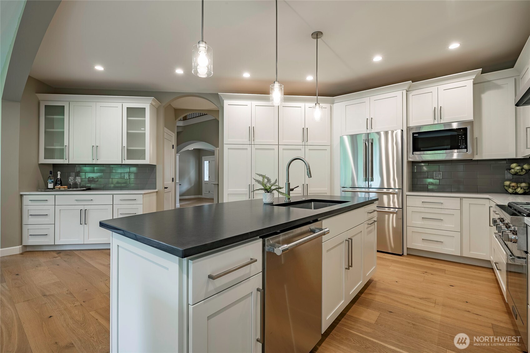 8784 Goshawk Road Property Photo 13