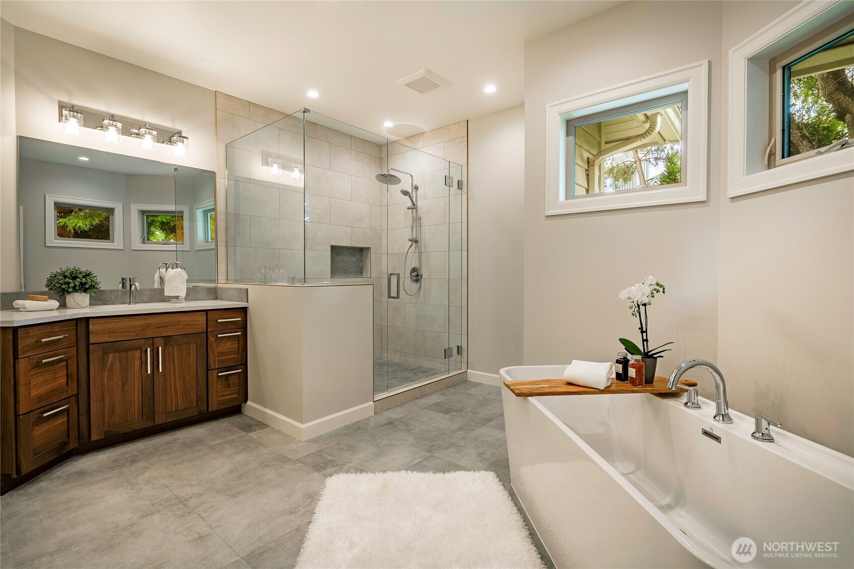 8784 Goshawk Road Property Photo 29