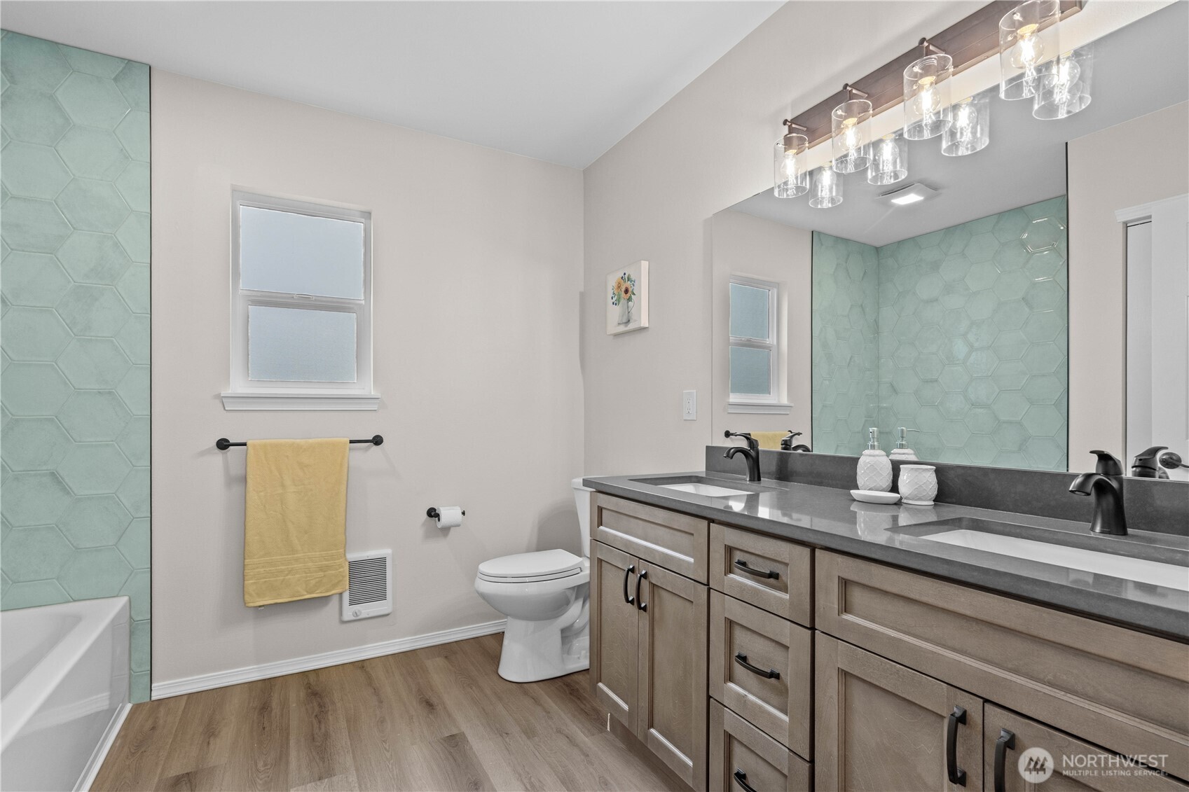 4313 S 7th Street Property Photo 17