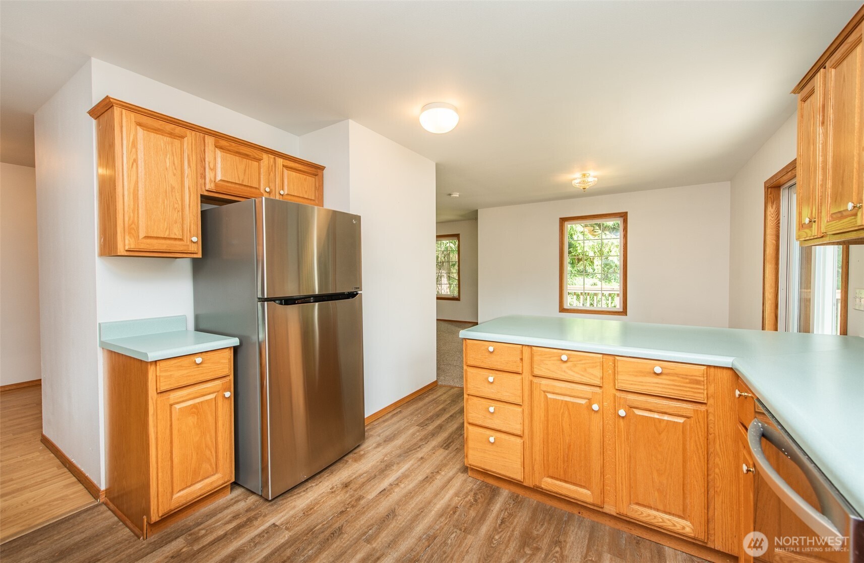 102 New Haven Lane Property Photo 14