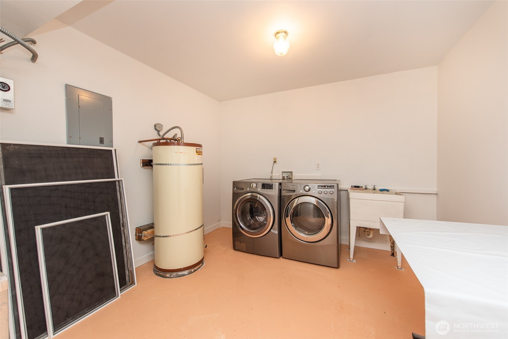 102 New Haven Lane Property Photo 26