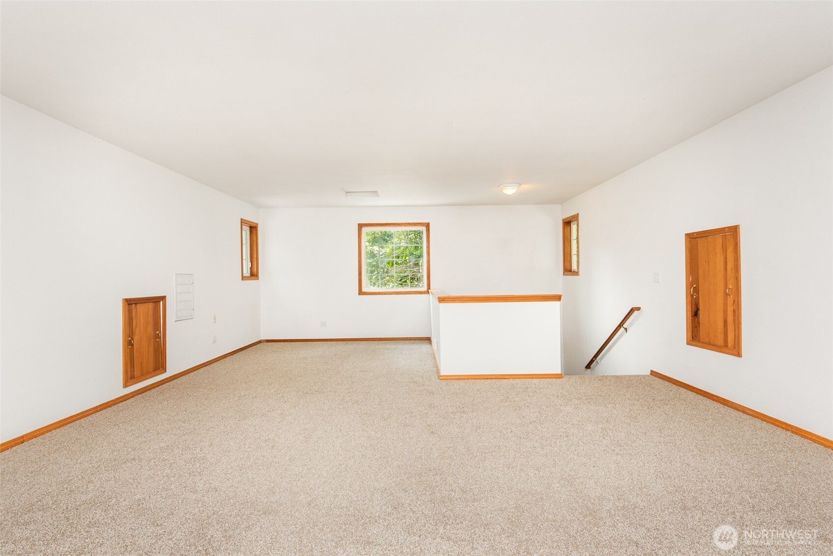 102 New Haven Lane Property Photo 28