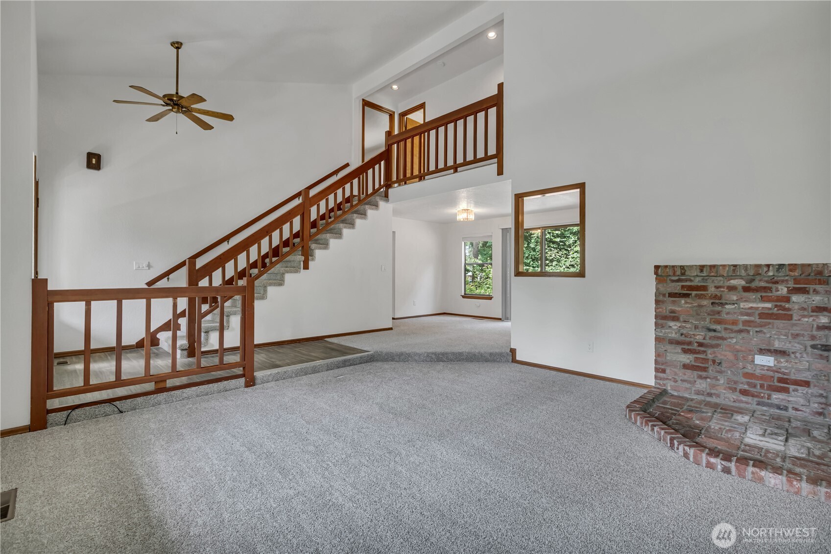 7413 144th Street Ct Property Photo 4