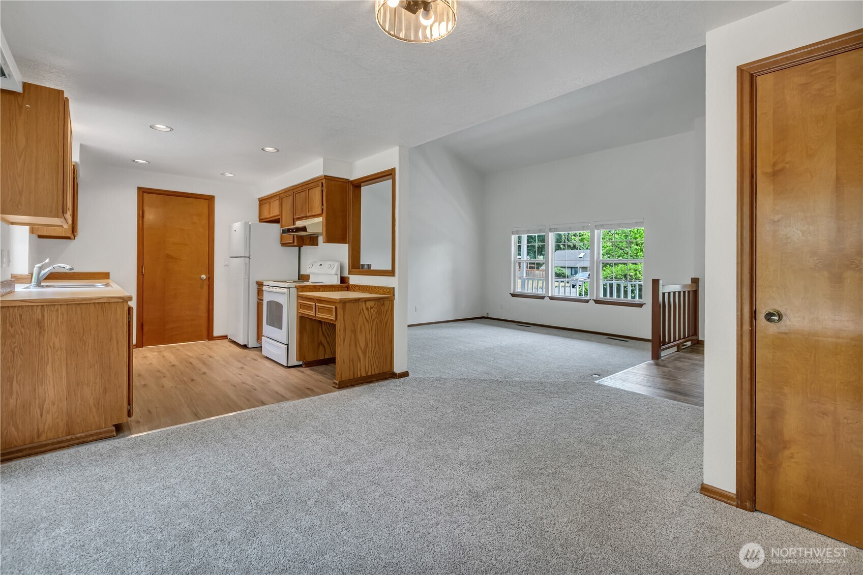 7413 144th Street Ct Property Photo 6
