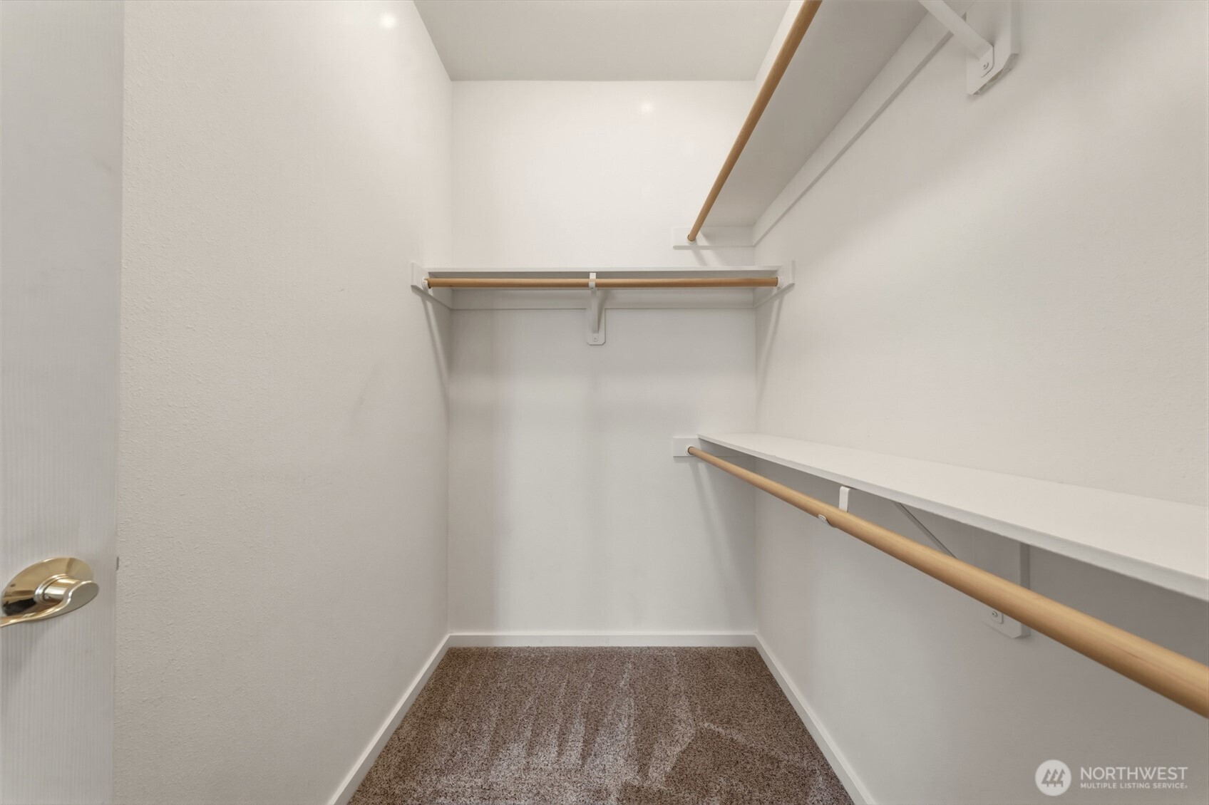 875 Se Creekside Drive Property Photo 12