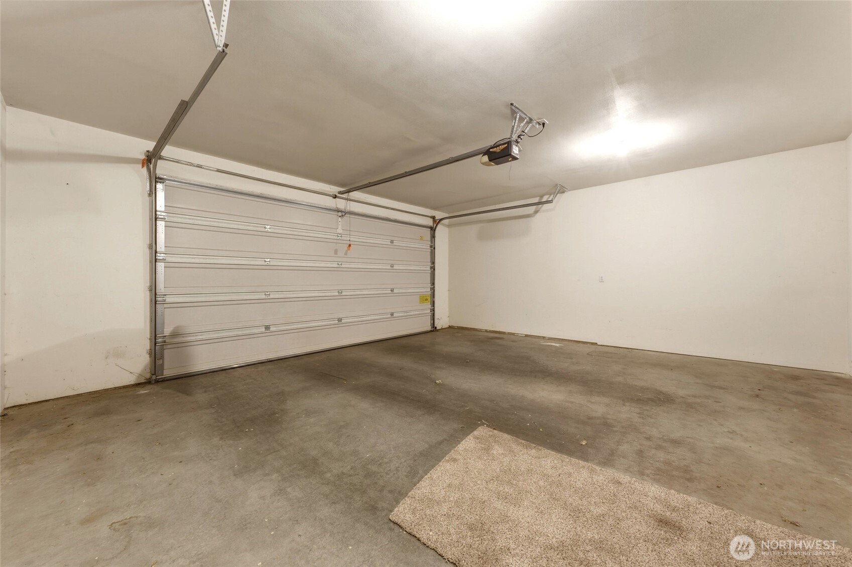 875 Se Creekside Drive Property Photo 18
