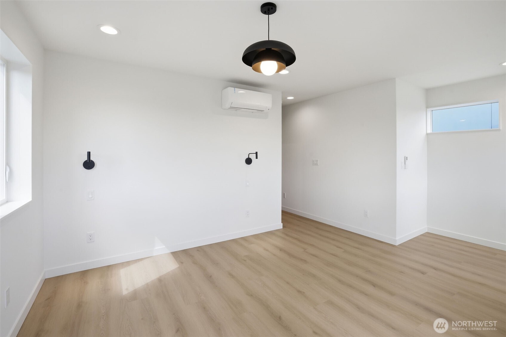 4517 35th Avenue E Property Photo 18
