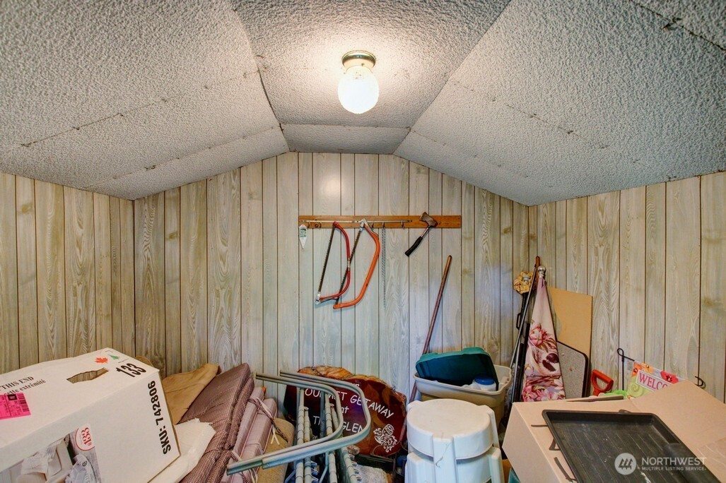 42 6 Riverside Drive Property Photo 25