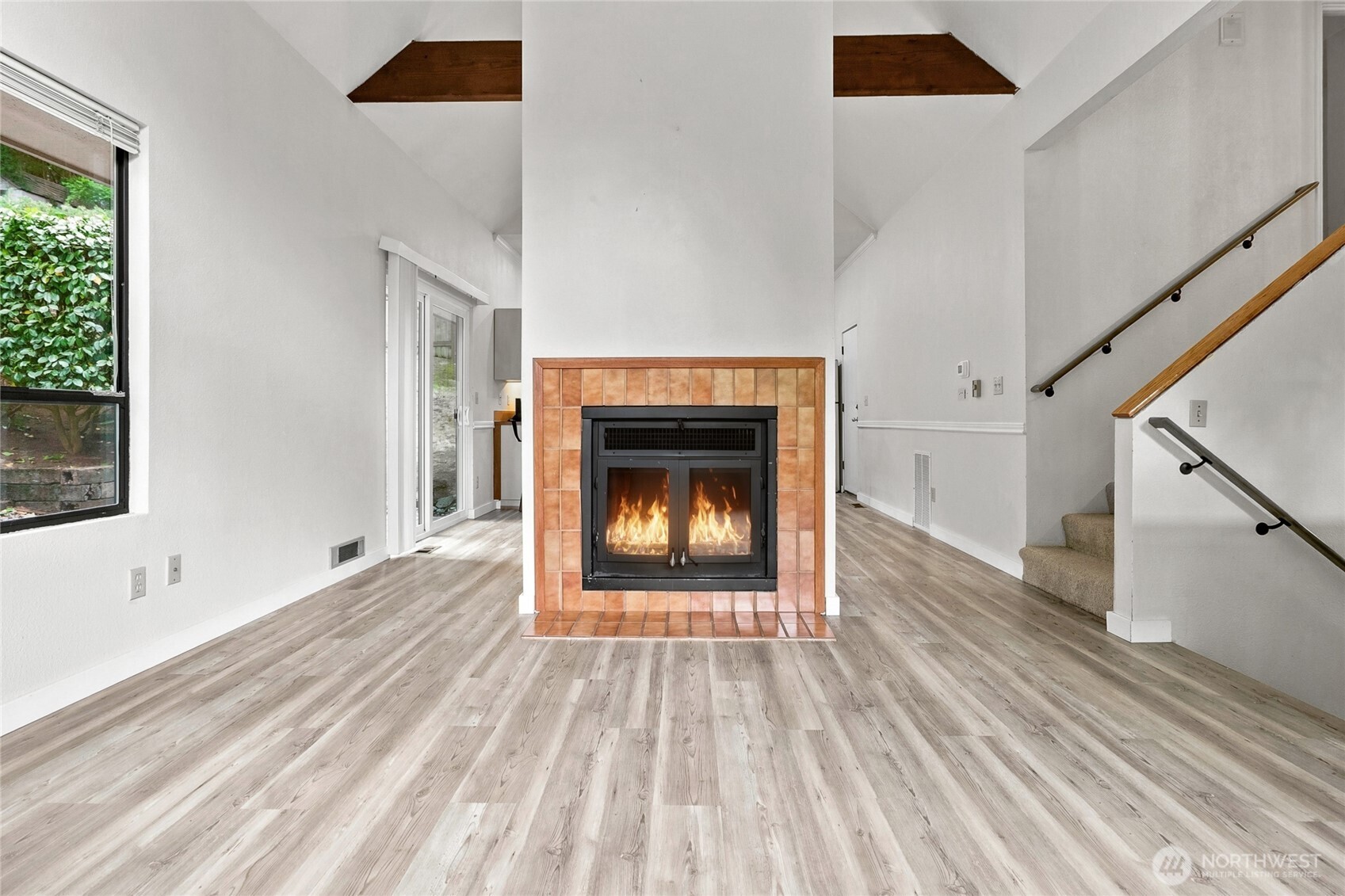 9810 116th Place Property Photo 6