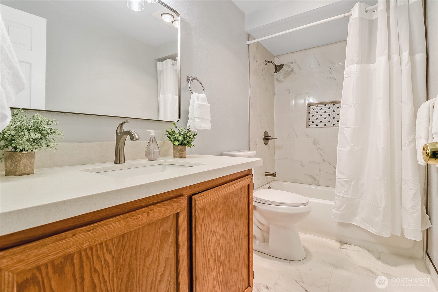 9810 116th Place Property Photo 12