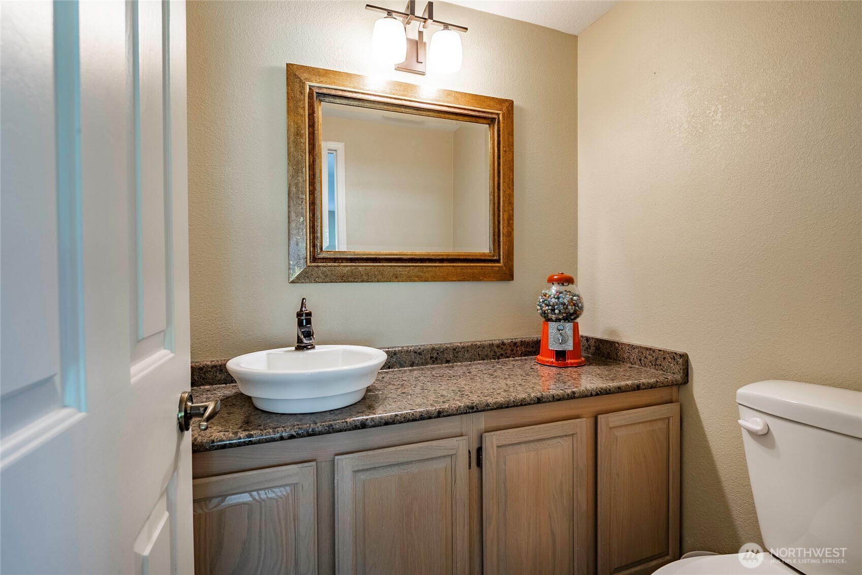 8850 Bald Eagle Drive Property Photo 32