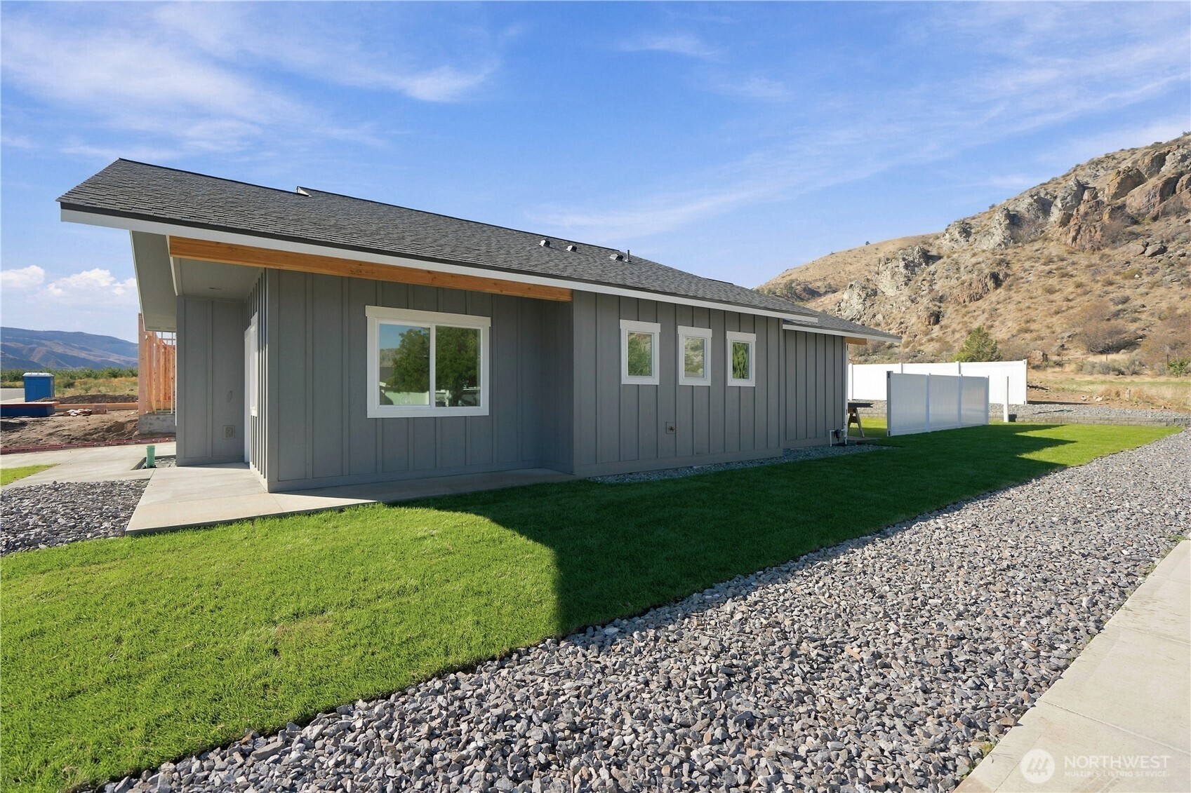14898 Red Delicious Street Property Photo 4