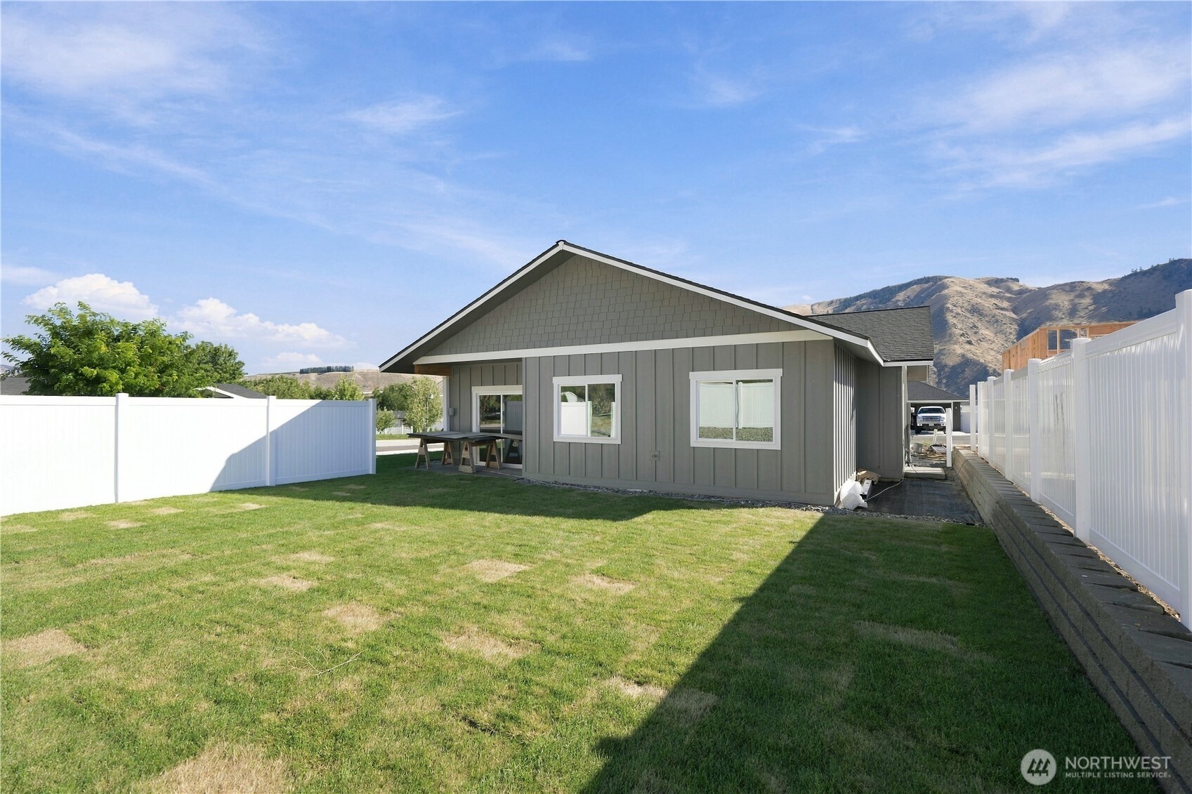 14898 Red Delicious Street Property Photo 6