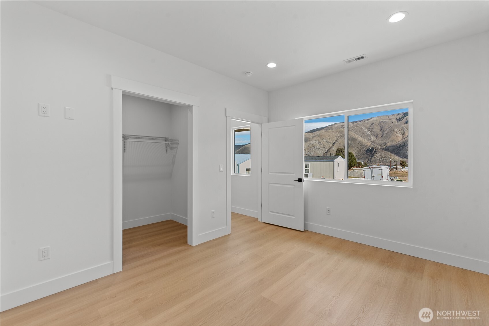 14898 Red Delicious Street Property Photo 11
