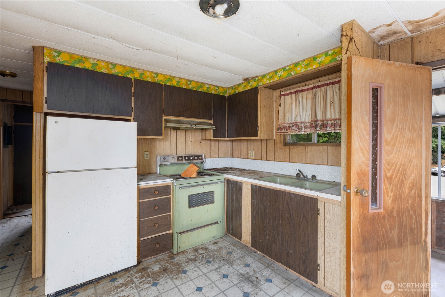 2706 S 276th Place Property Photo 18