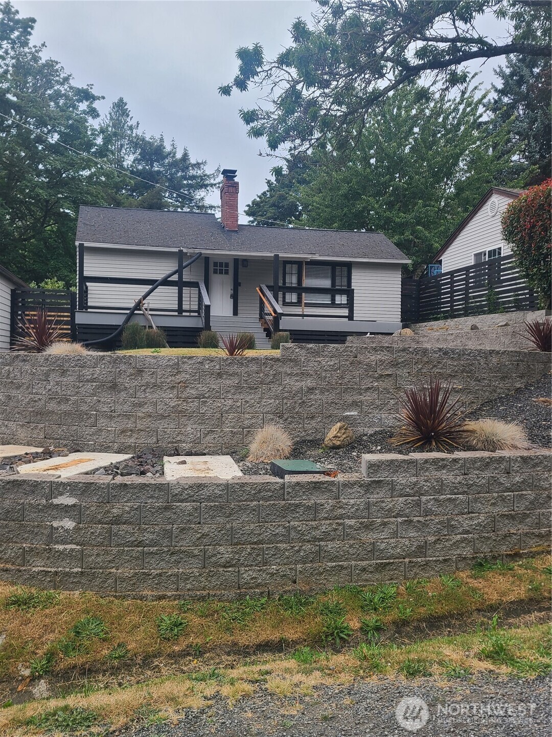 11335 Sunnyside Avenue Property Photo 3