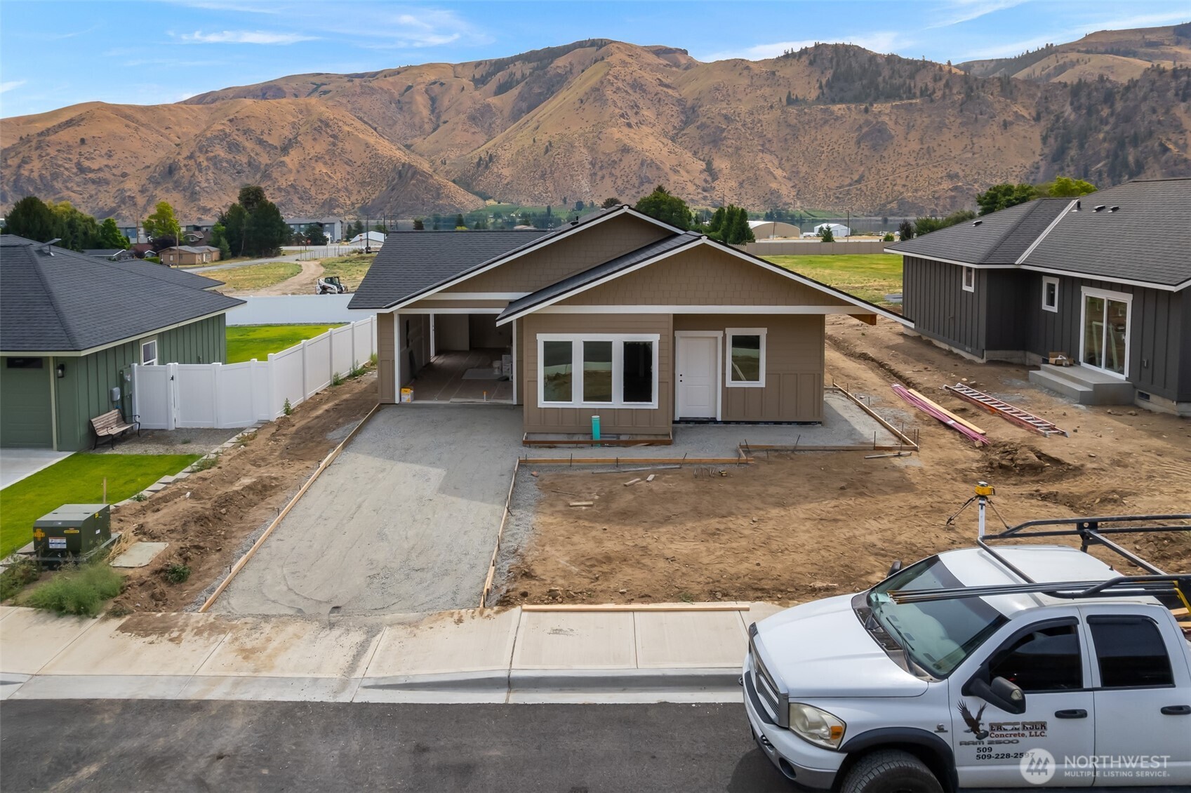 14893 Red Delicious Street Property Photo 2