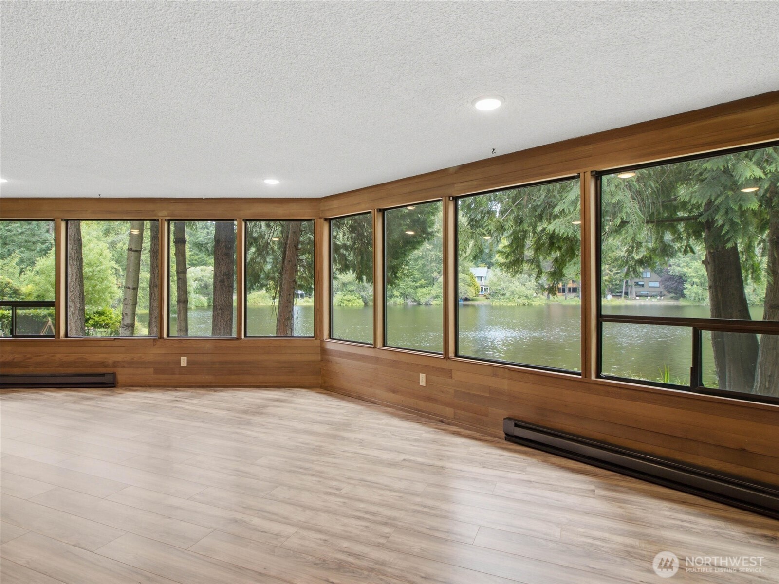 7836 Tanwax Drive Property Photo 9