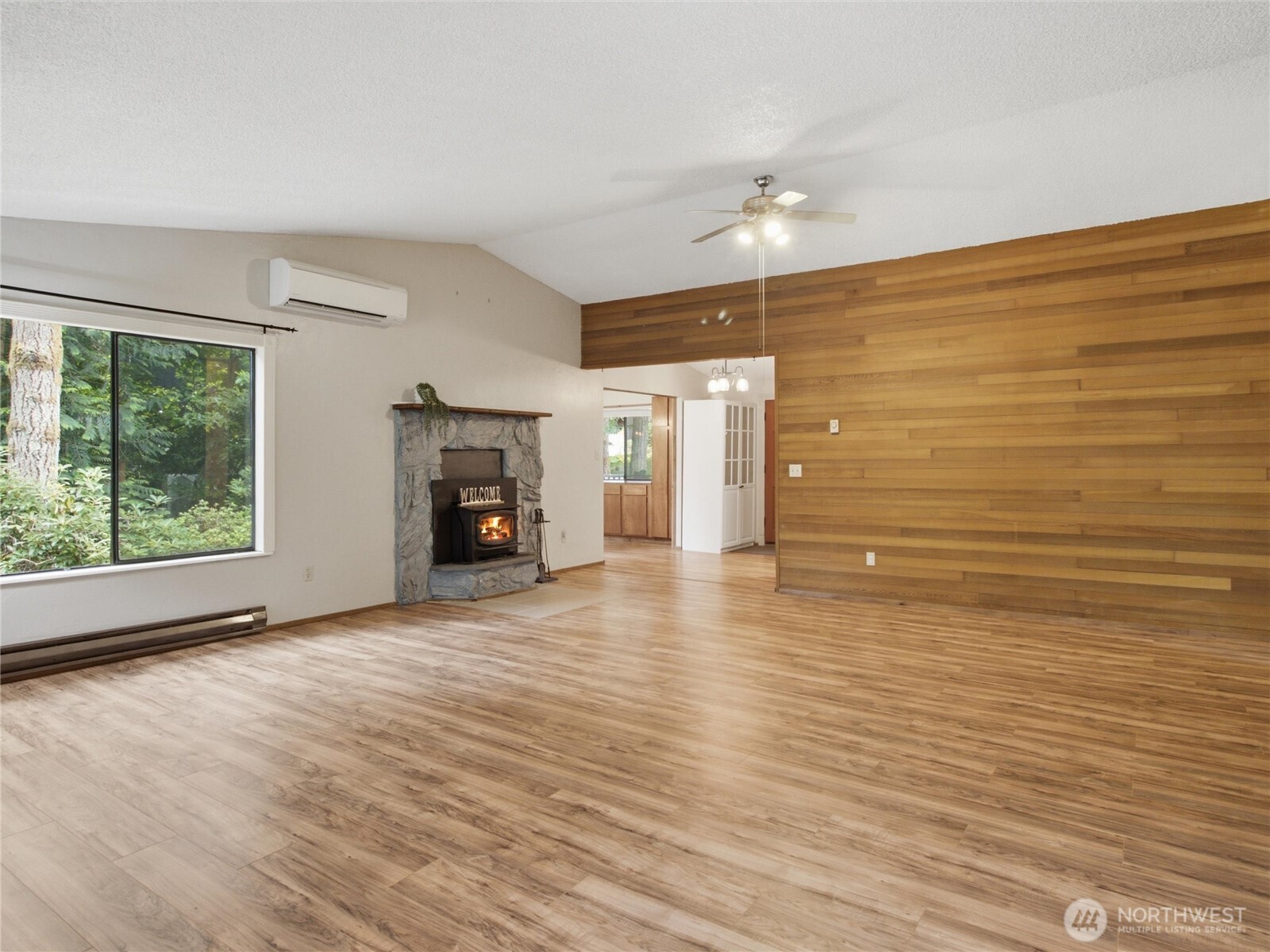 7836 Tanwax Drive Property Photo 11