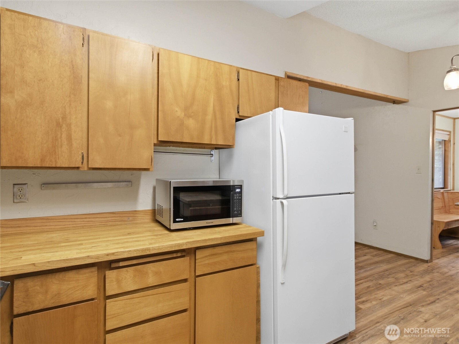 7836 Tanwax Drive Property Photo 16