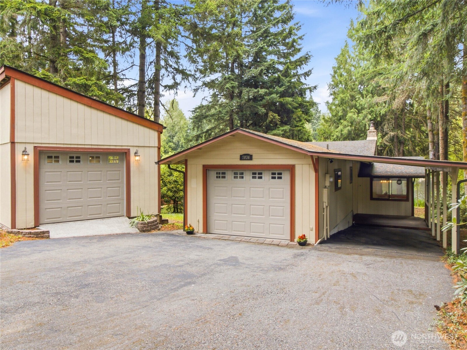 7836 Tanwax Drive Property Photo 40