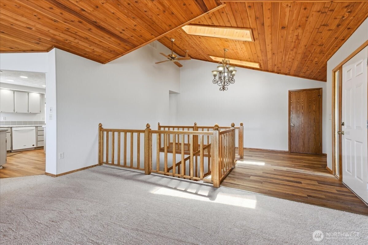 607 Brace Property Photo 10