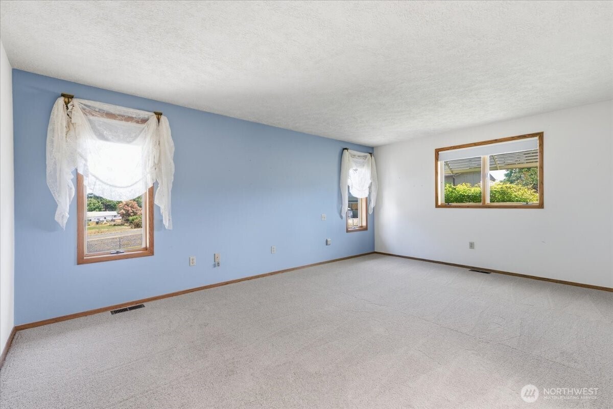 607 Brace Property Photo 19