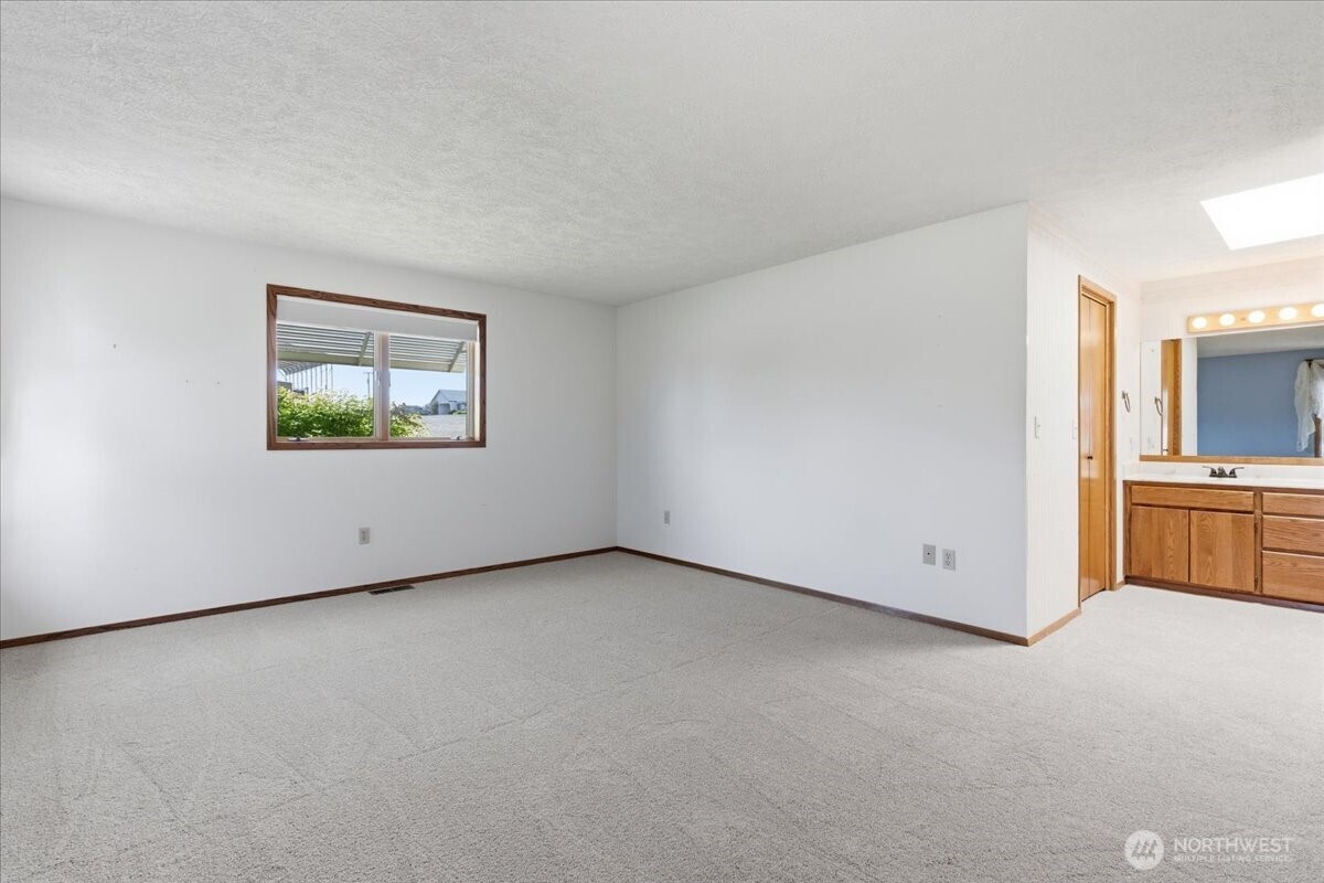 607 Brace Property Photo 21